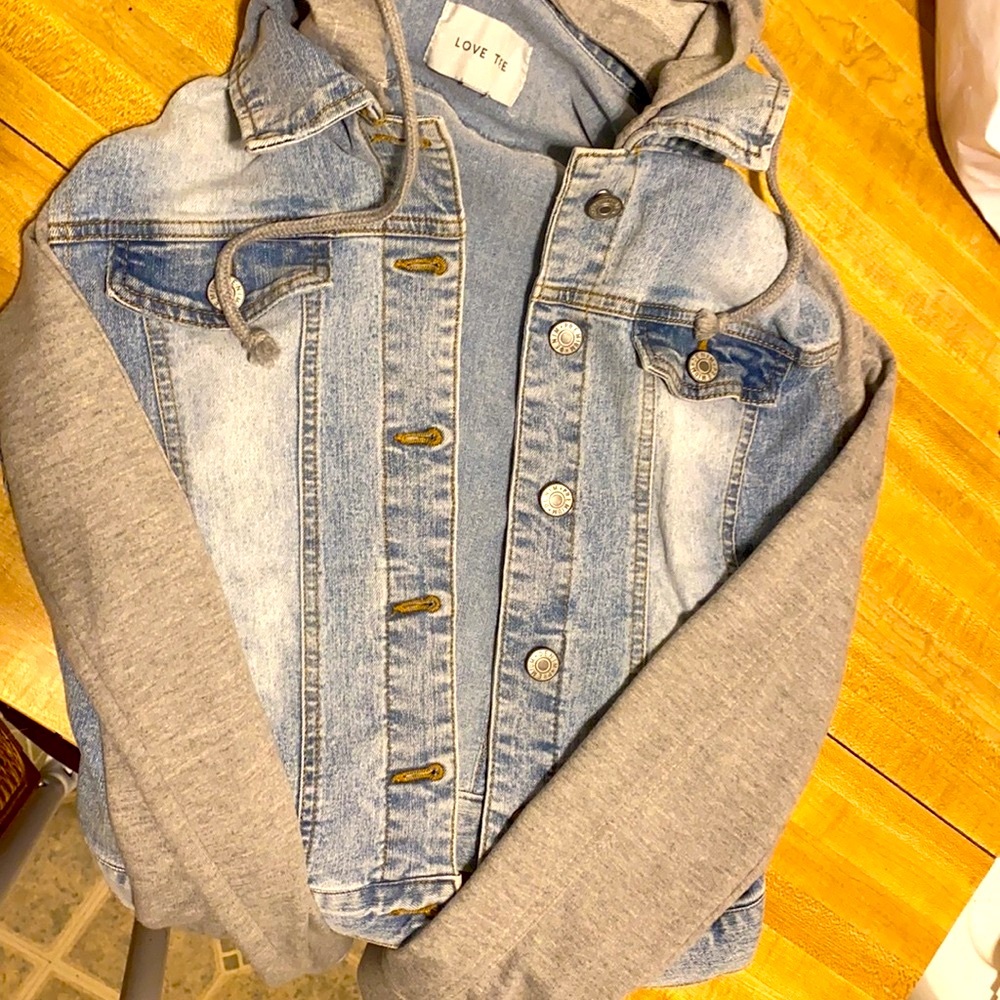 🌸 light gray Jean jacket🌸